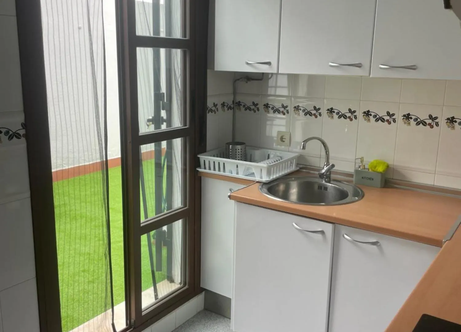 Piso En El Centro De Huelva Silencioso Y Con Gran Patio, Calle La Paz Apartment
